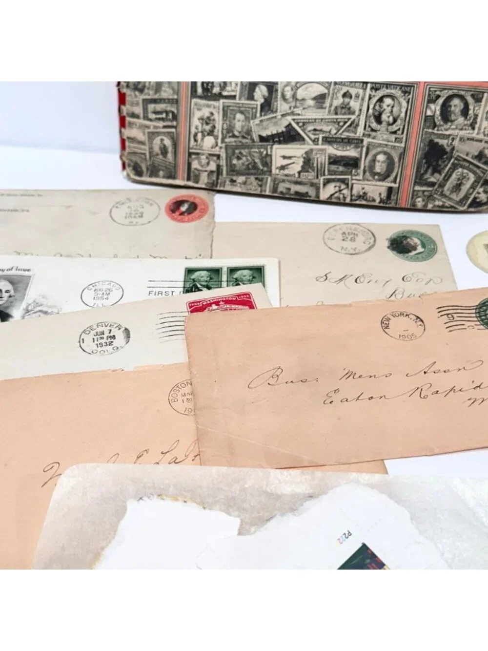 Vintage 1900s - 1990s Massive Postage Stamp Collection - Picture 2 of 9